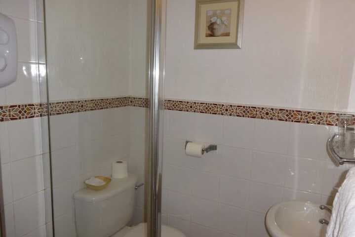Aberdour Guest House photo 3