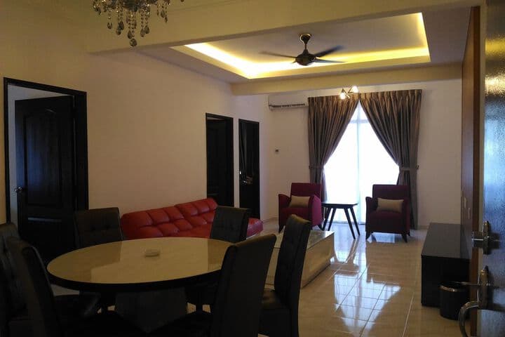 Midcity Service Suite photo 5
