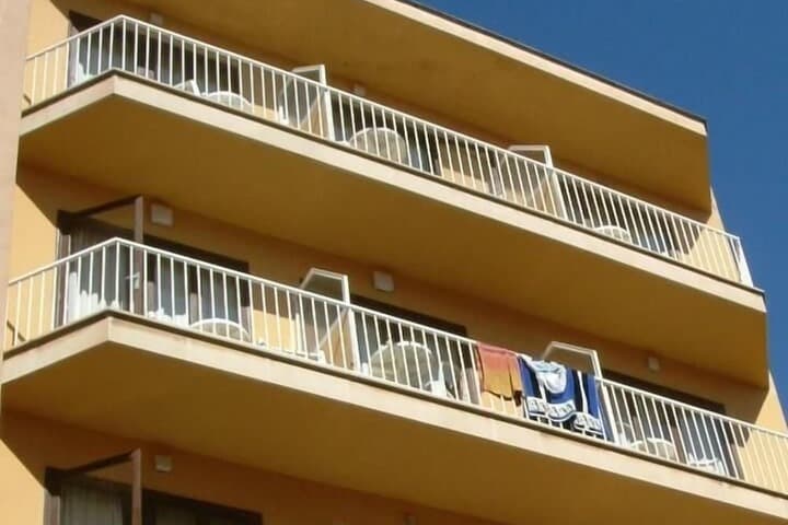 The Hostal Tierramar photo 2