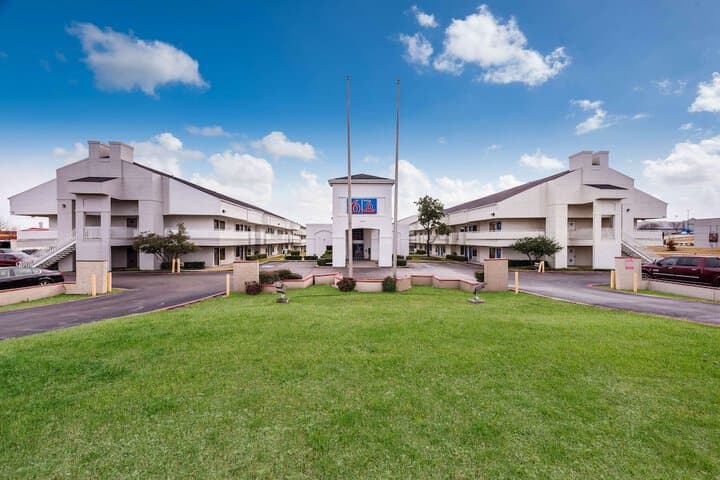 Motel 6 Irving TX Irving DFW Airport East photo 5