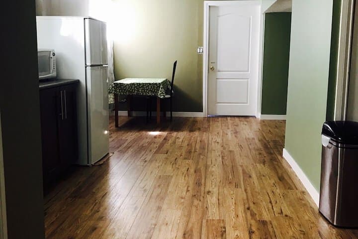 Private Rooms in Central Edmonton photo 3