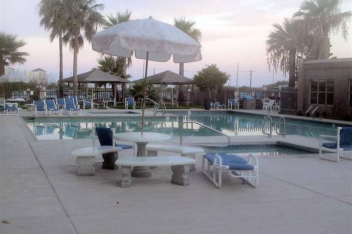 Gulfview by South Padre Condo Rentals photo 3