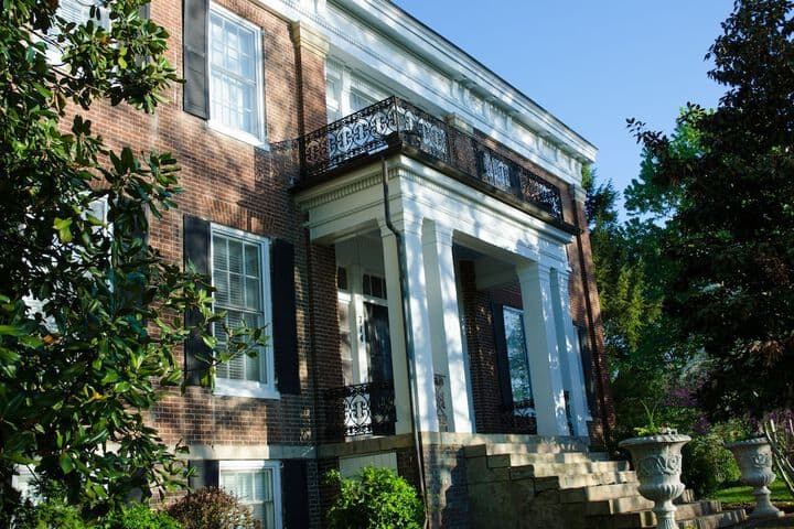 Bourbon Manor B&B photo 4
