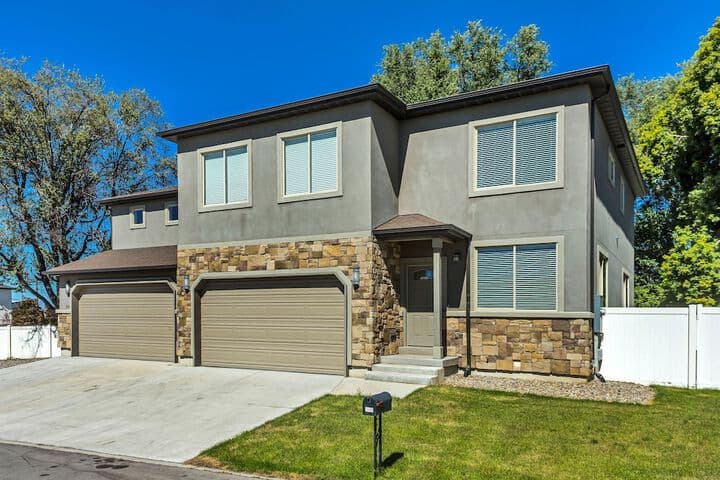 Spacious & New Guesthouse in Orem Provo photo 2