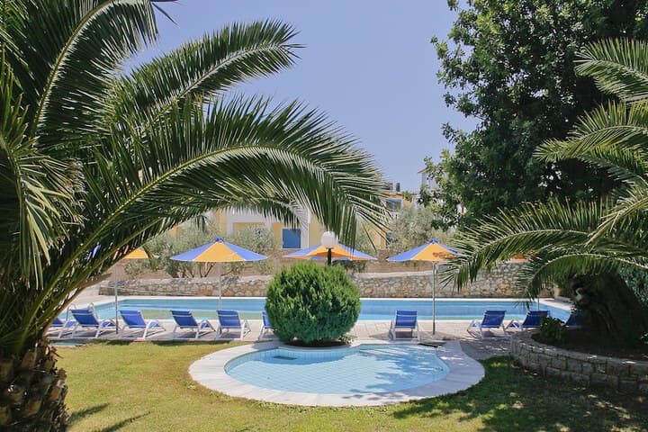Kyveli Apartments photo 3