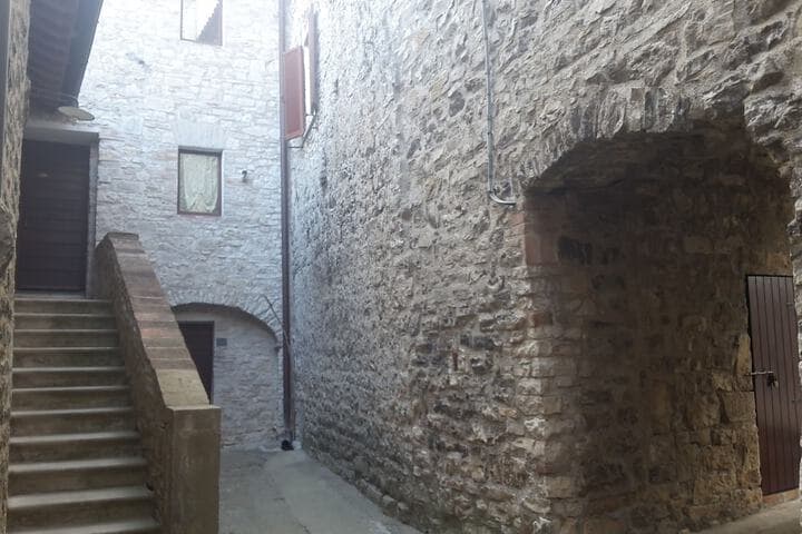 Castello Izzalini Todi Resort photo 2