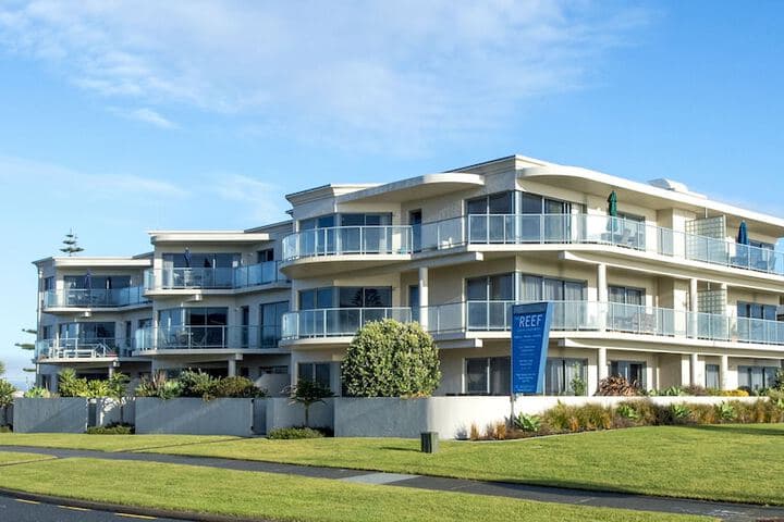The Reef Beachfront Apartments photo 2