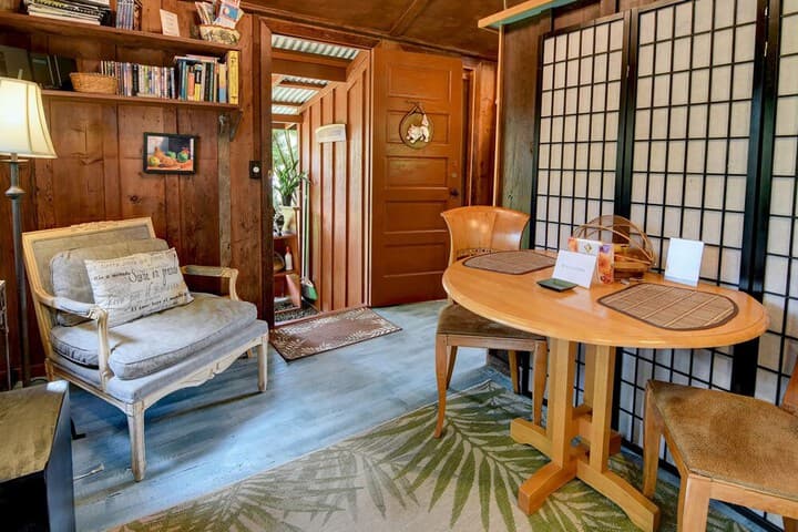 Volcano Artist Cottage photo 5