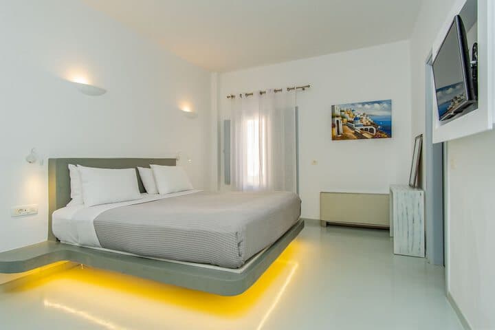 Central Fira photo 5