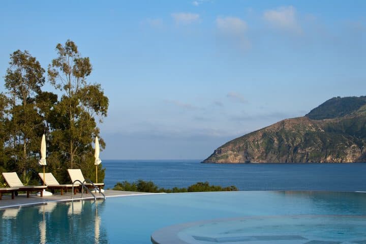 Ponente Beach destination view