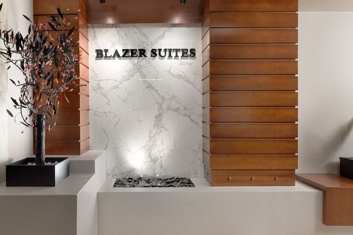 Blazer Suites Hotel photo 3
