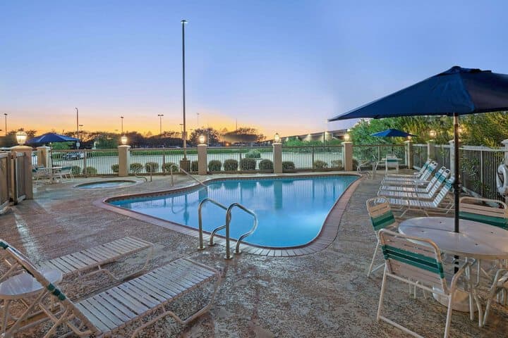 Sonesta Essential Houston Westchase photo 4