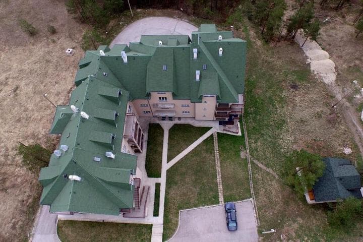 Helena Apartments photo 1