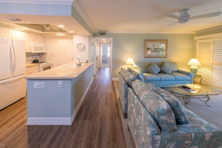 Sanibel Moorings Condo Resort photo 5