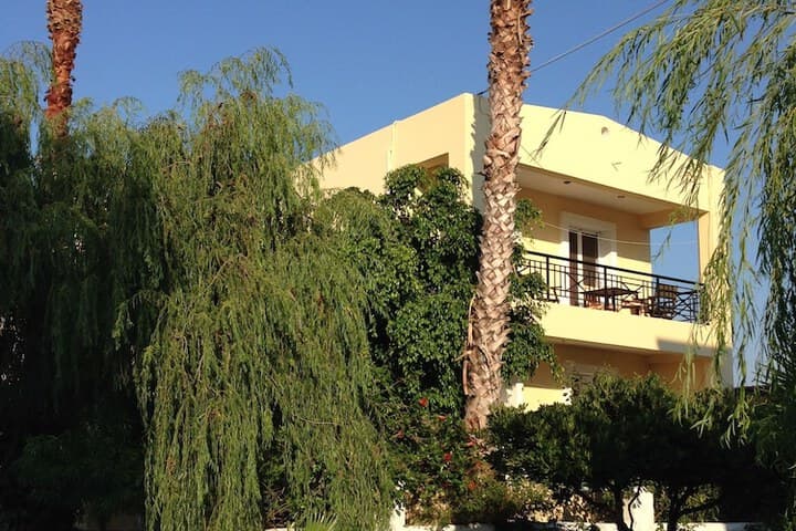 Manine Apartments photo 3