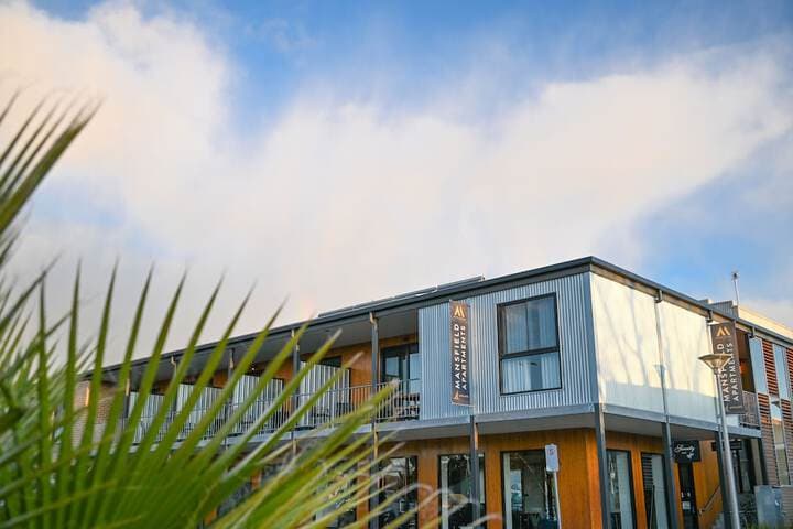 Mansfield Apartments photo 4
