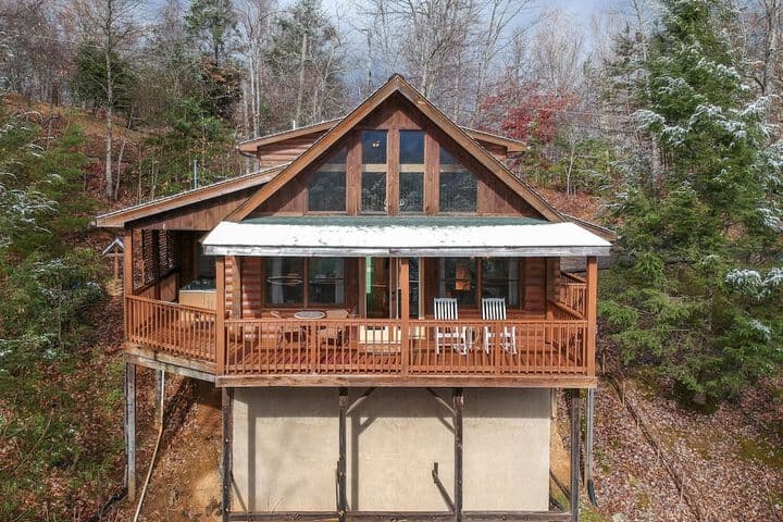 Dew South by Jackson Mountain Rentals photo 5