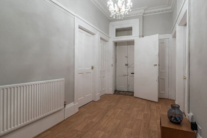 Belhaven Apartment photo 3