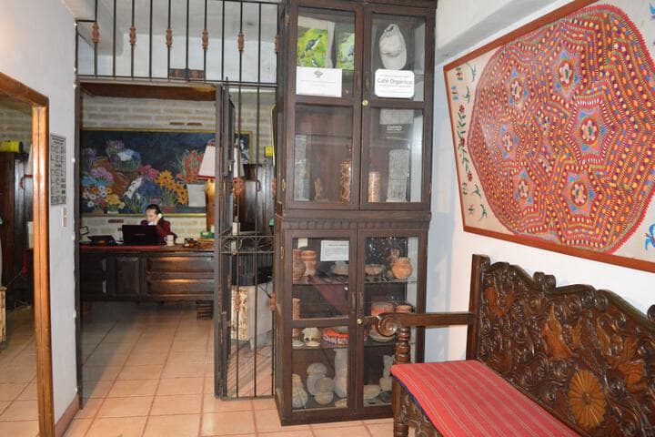 Eco Suites Uxlabil Guatemala City photo 2