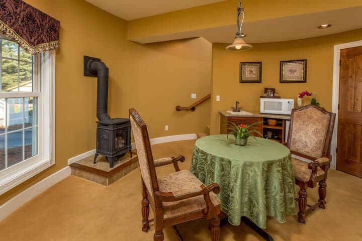 Goldmoor Inn photo 5