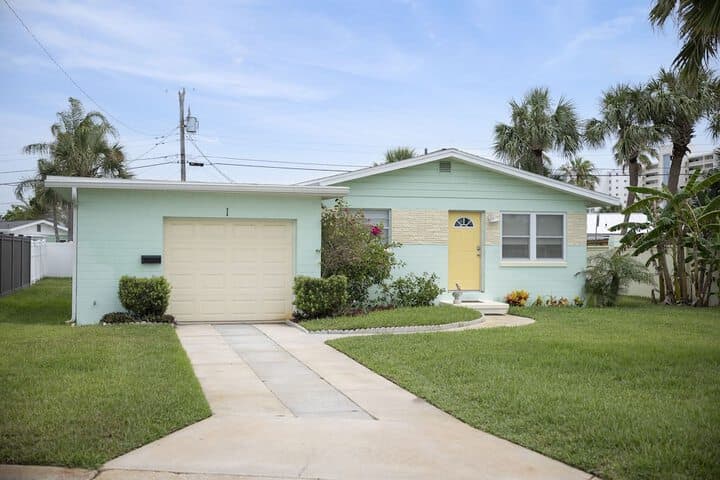 Plaza Cottage photo 1