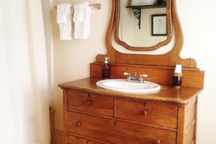 Inn at the Canal Bed & Breakfast photo 4