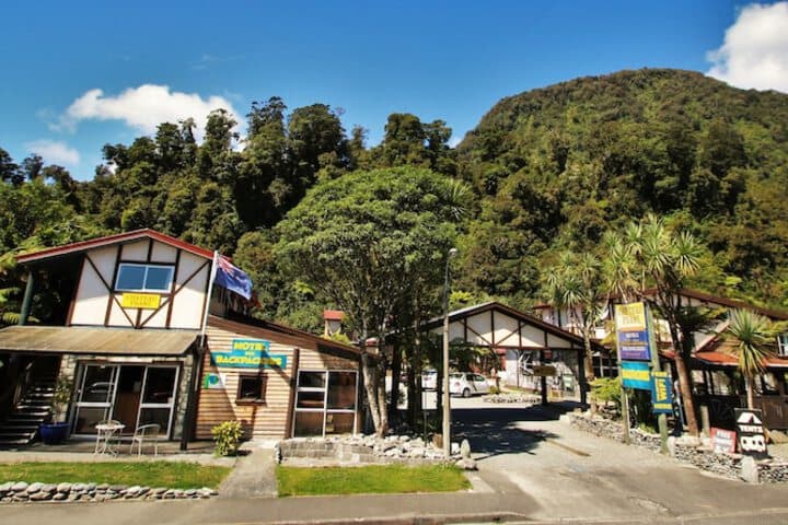 Chateau Backpacker & Motels photo 3