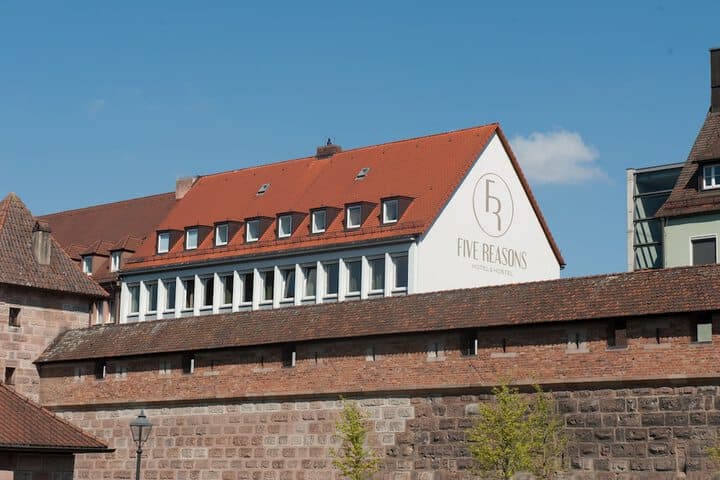 Five Reasons Hotel & Hostel photo 3