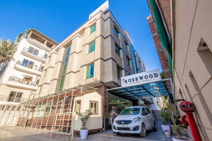 Rosewood Apartment Hotel Gurgaon photo 4