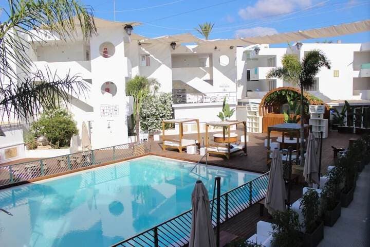 Playa d'en Bossa destination view