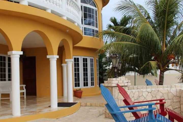 Waters Edge Guest House photo 5