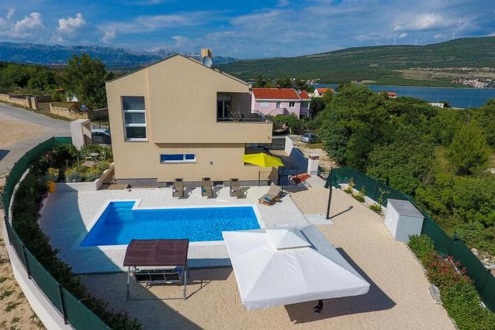 VILLA DONNA photo 2