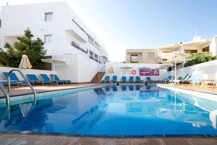 Flora Maria Hotel photo 5