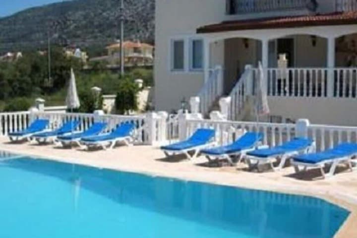 Shiraz Villa photo 1