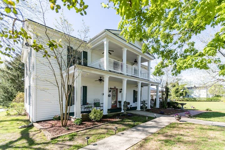 The Babcock House photo 4