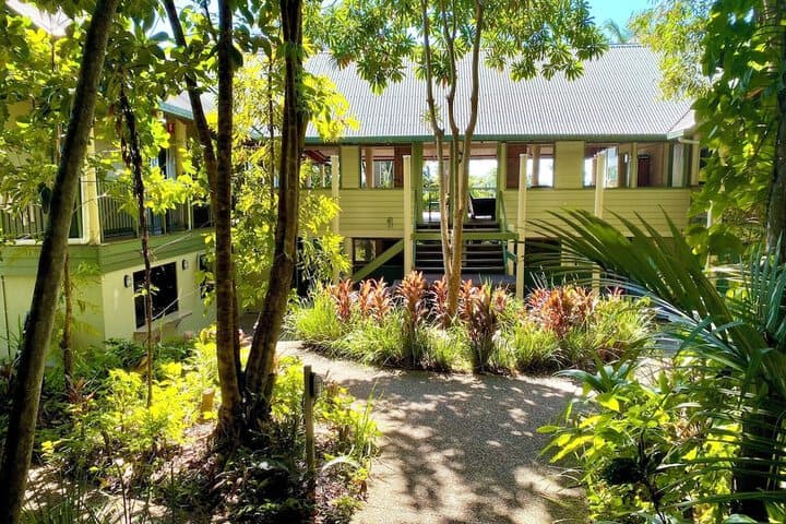 Jackaroo Treehouse Mission Beach Hostel photo 4