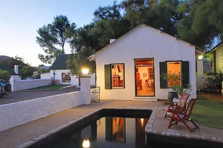 The Willow Historical Guest House photo 2