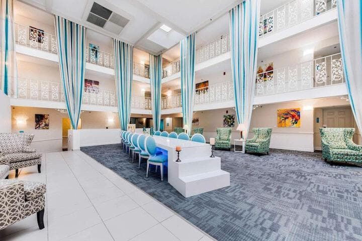 QUALITY SUITES photo 5