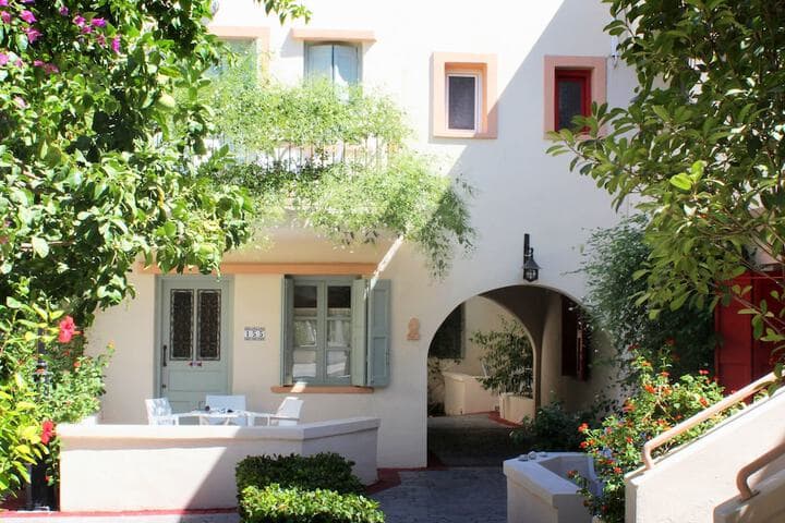 Nissia Kamares Hotel Apartments photo 3