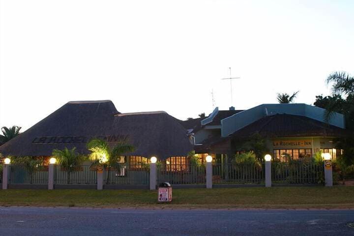 La Rochelle Inn photo 2