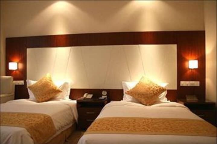 Lake View Garden Hotel photo 4