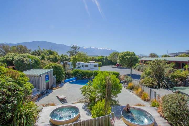 Alpine pacific Holiday Park photo 3