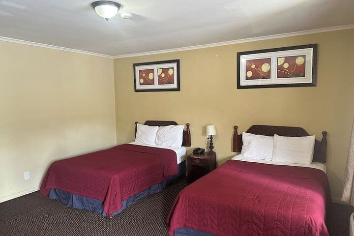 Kingston Motel photo 5