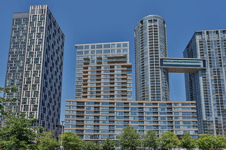 GLOBALSTAY. Elegant Downtown Apartments photo 3