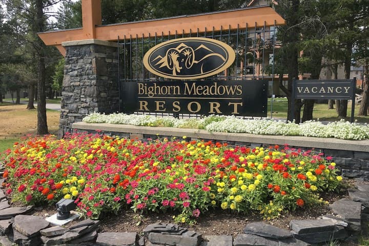 Bighorn Meadows Resort photo 3