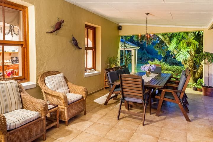 Porcupine Ridge Guest House photo 4