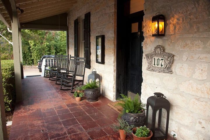 The Evers House photo 2
