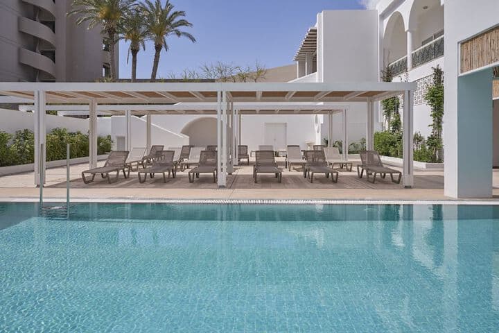 Epsilon Hotel Apartments photo 4