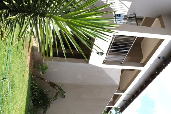 Airport Lodge Guest House photo 2