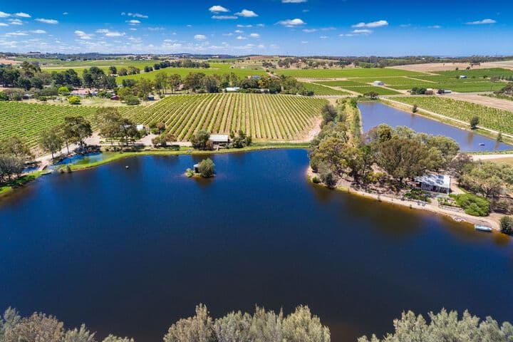 Stonewell Cottages & Vineyards photo 2